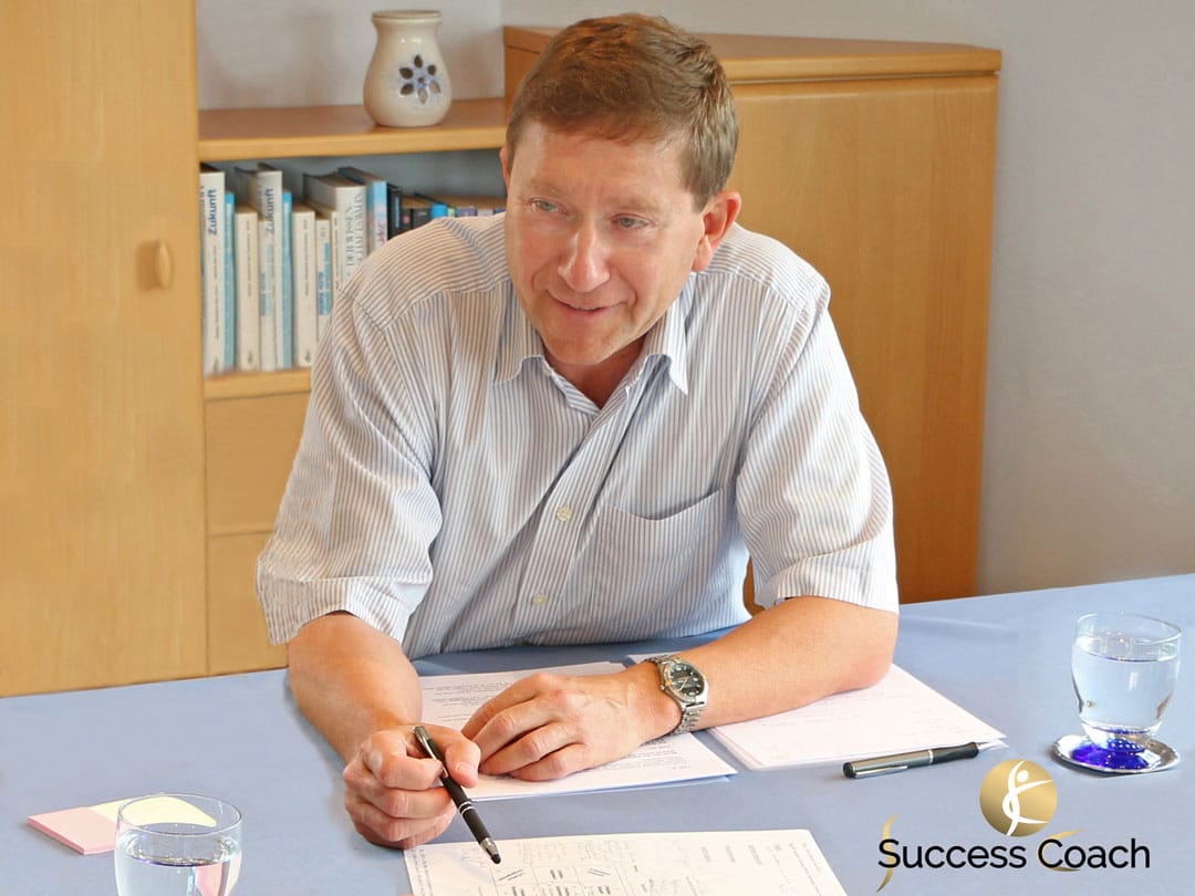 Personal und Business Coach Wiener Neustadt Dr. Fritz Wiesinger im Coaching Gespräch